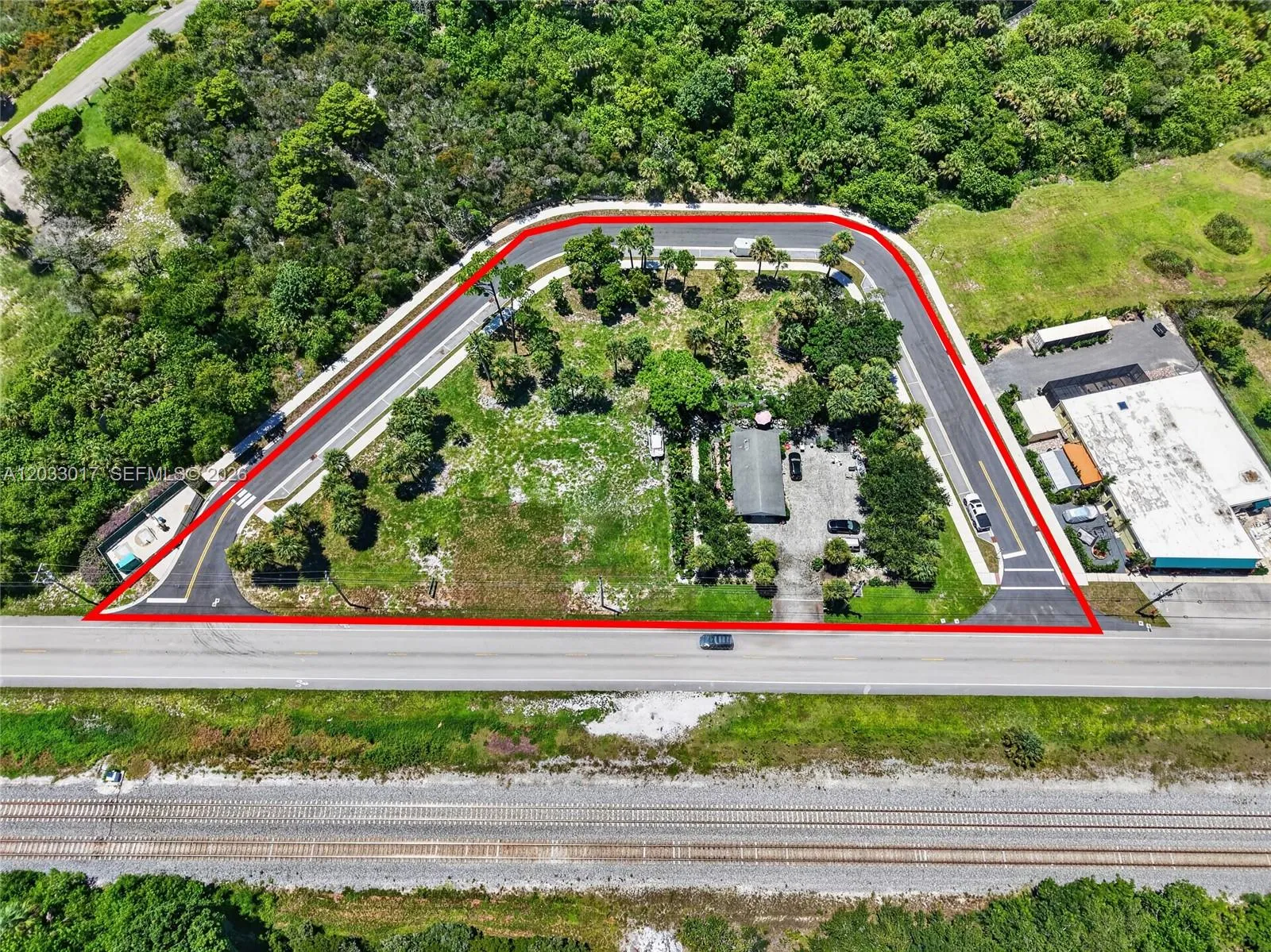 Foto de propiedad en 12360 SE Dixie Highway, Hobe Sound, FL 33455 Hobe Sound con MLS# 