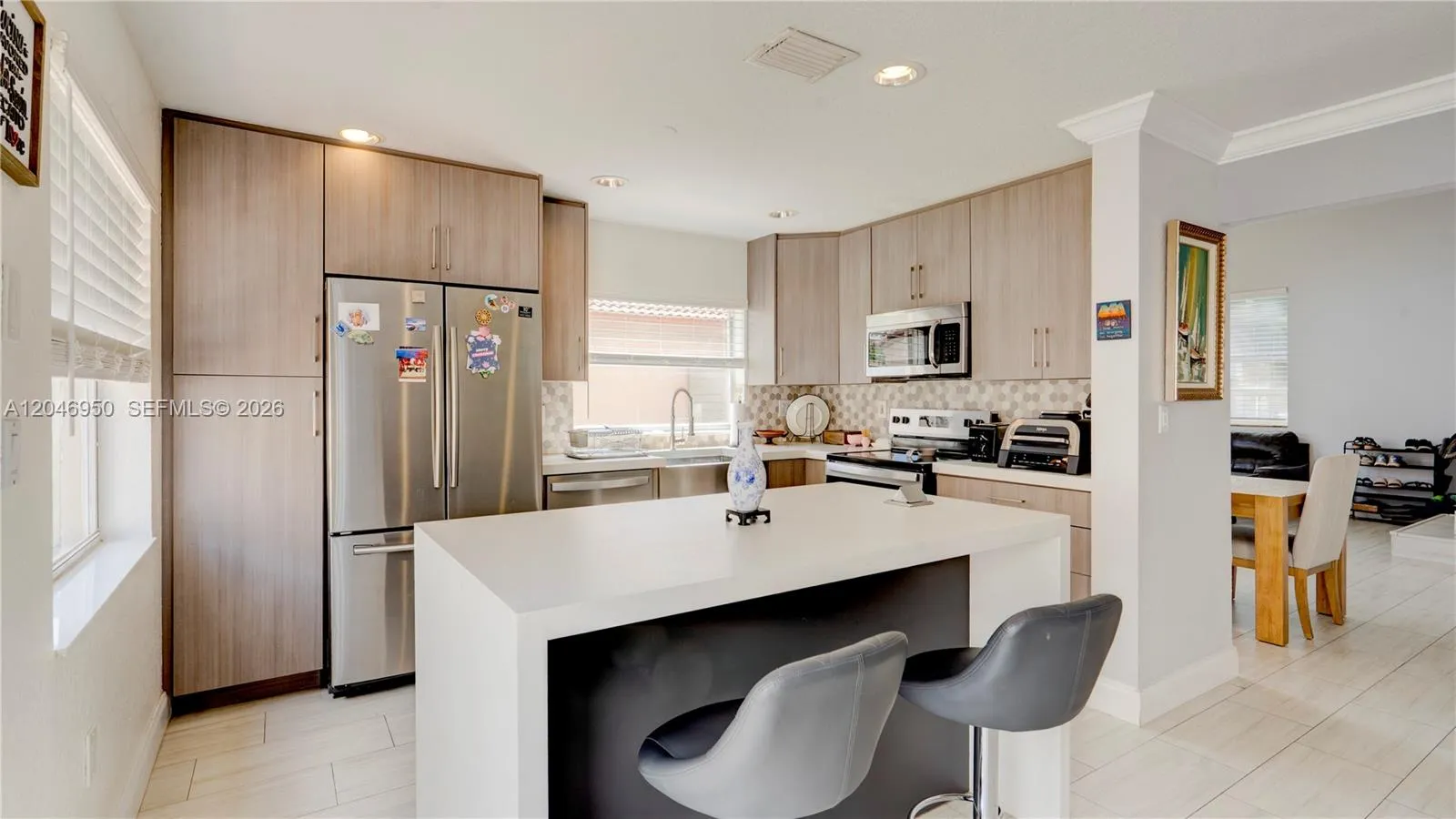 Foto de propiedad en 1237 NW 125th Terrace, Sunrise, FL 33323 Sunrise con MLS# 
