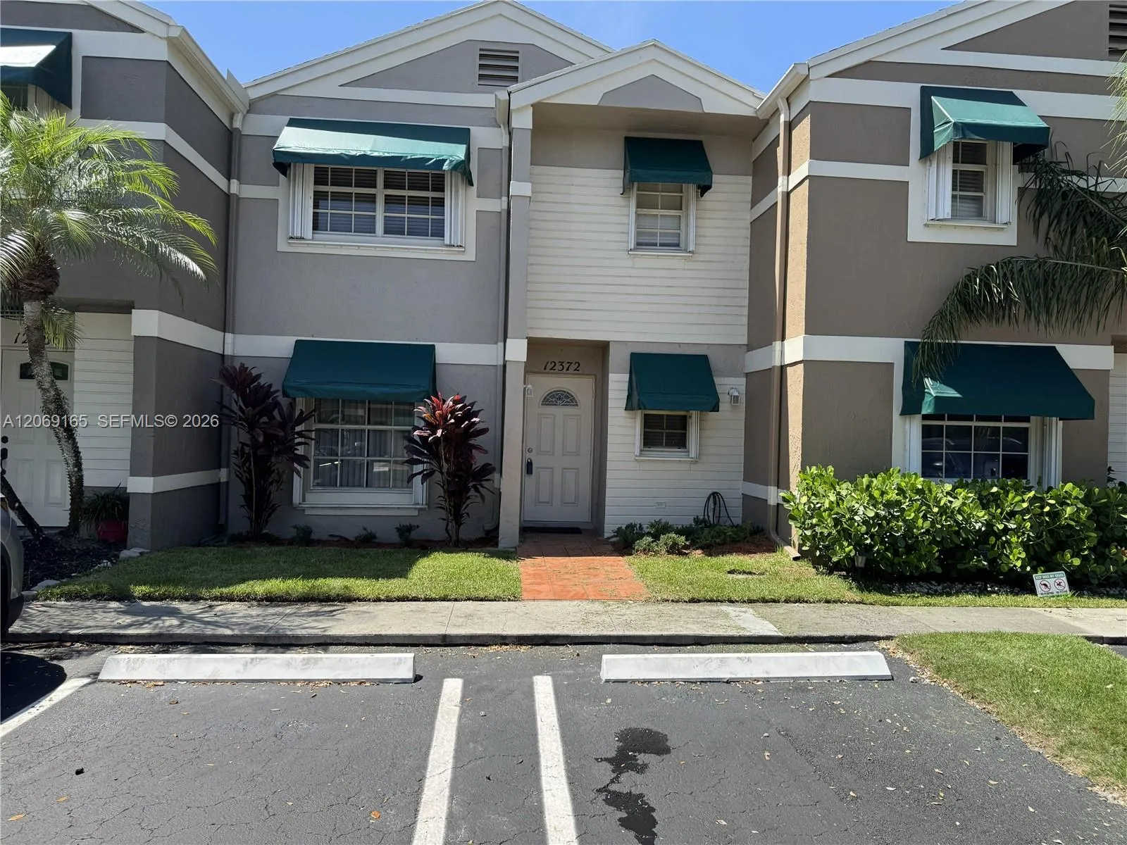 Foto de propiedad en 12372 SW 52nd Court 0, Cooper City, FL 33330 Cooper City con MLS# 