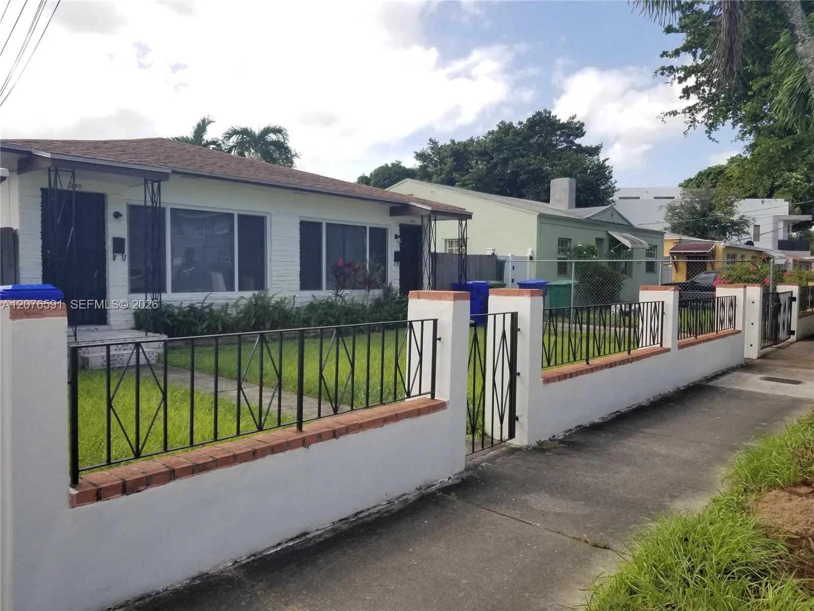 Foto de propiedad en 1240 SW 22nd Terrace 1, Miami, FL 33145 Miami con MLS# 
