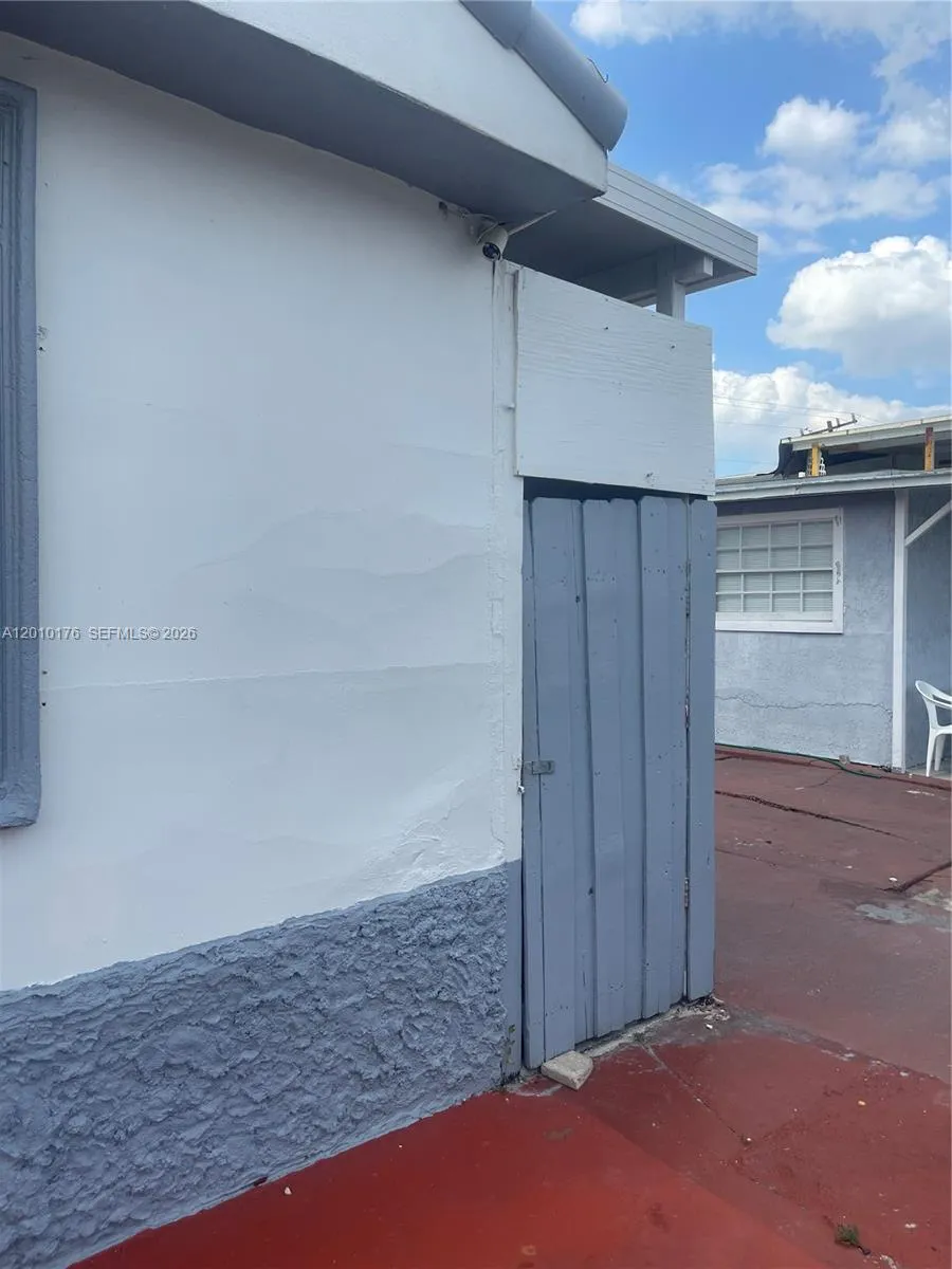 Foto de propiedad en 12401 W Okeechobee Road, Hialeah, FL 33018 Hialeah con MLS# 
