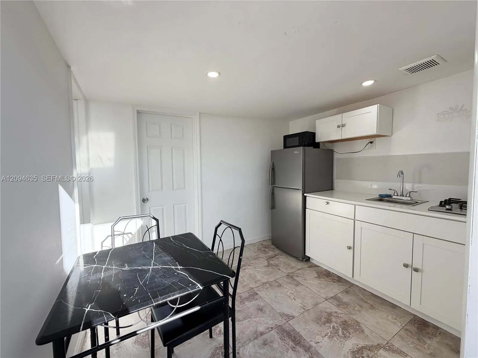 En Renta 12435 SW 42nd Street 3, Miami, FL 33175, Miami, FL 33175