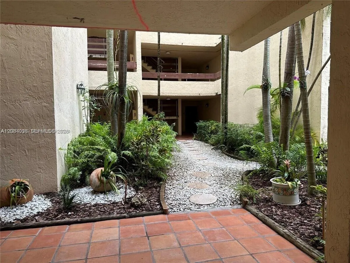 En Renta 12455 SW 93rd Terrace 204T, Miami, FL 33186, Miami, FL 33186