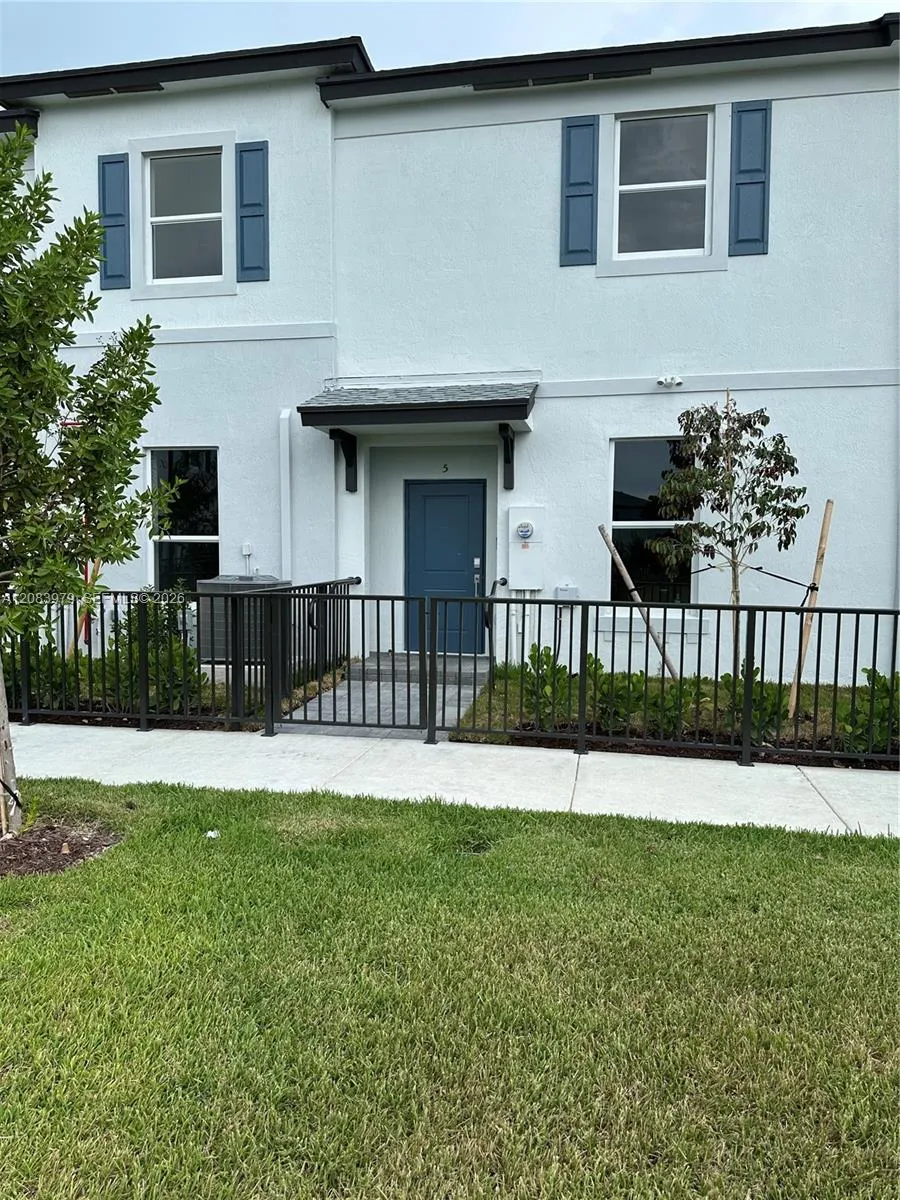 En Renta 12456 SW 248th Street 5, Homestead, FL 33032, Homestead, FL 33032