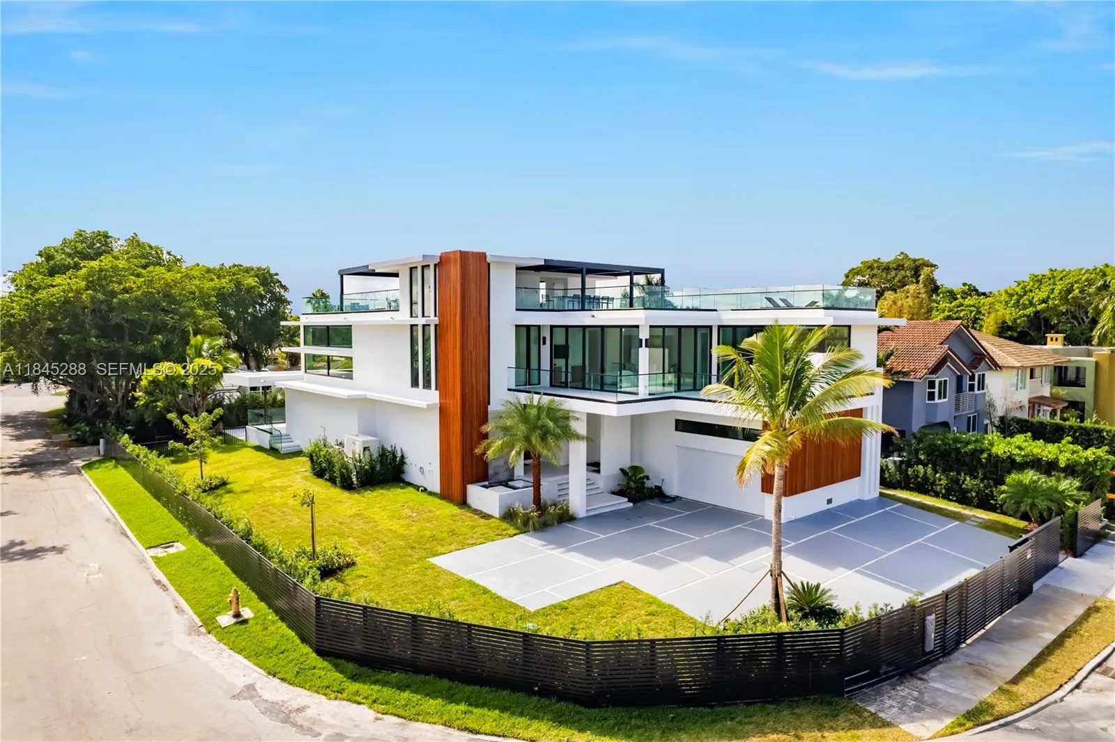 En Renta 1248 NE 89th Street, Miami, FL 33138, Miami, FL 33138