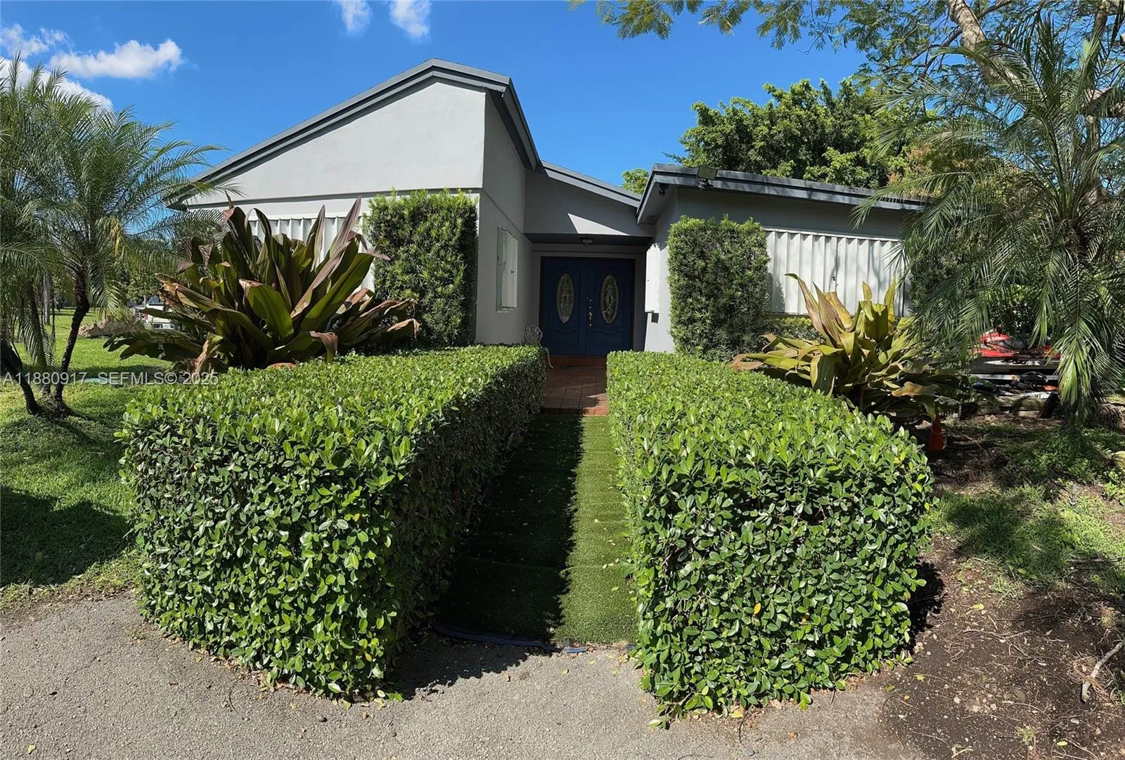 Vendido 12495 SW 240th Street, Homestead, FL 33032, Homestead, FL 33032