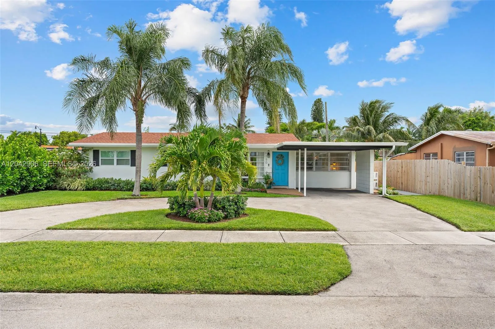 Vendido 1250 NE 23rd Place, Pompano Beach, FL 33064, Pompano Beach, FL 33064