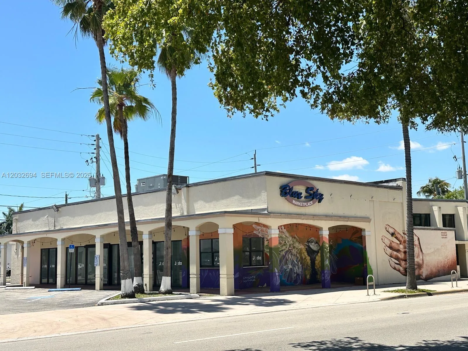 Foto de propiedad en 1250 Normandy Drive, Miami Beach, FL 33141 Miami Beach con MLS# 