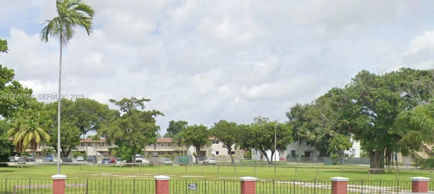 En Renta 1250 NW 22nd Avenue, Miami, FL 33125, Miami, FL 33125