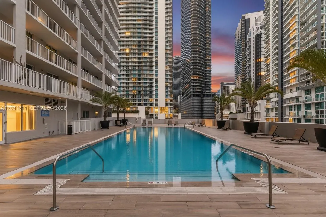 Vendido 1250 S Miami Avenue 1701, Miami, FL 33130, Miami, FL 33130
