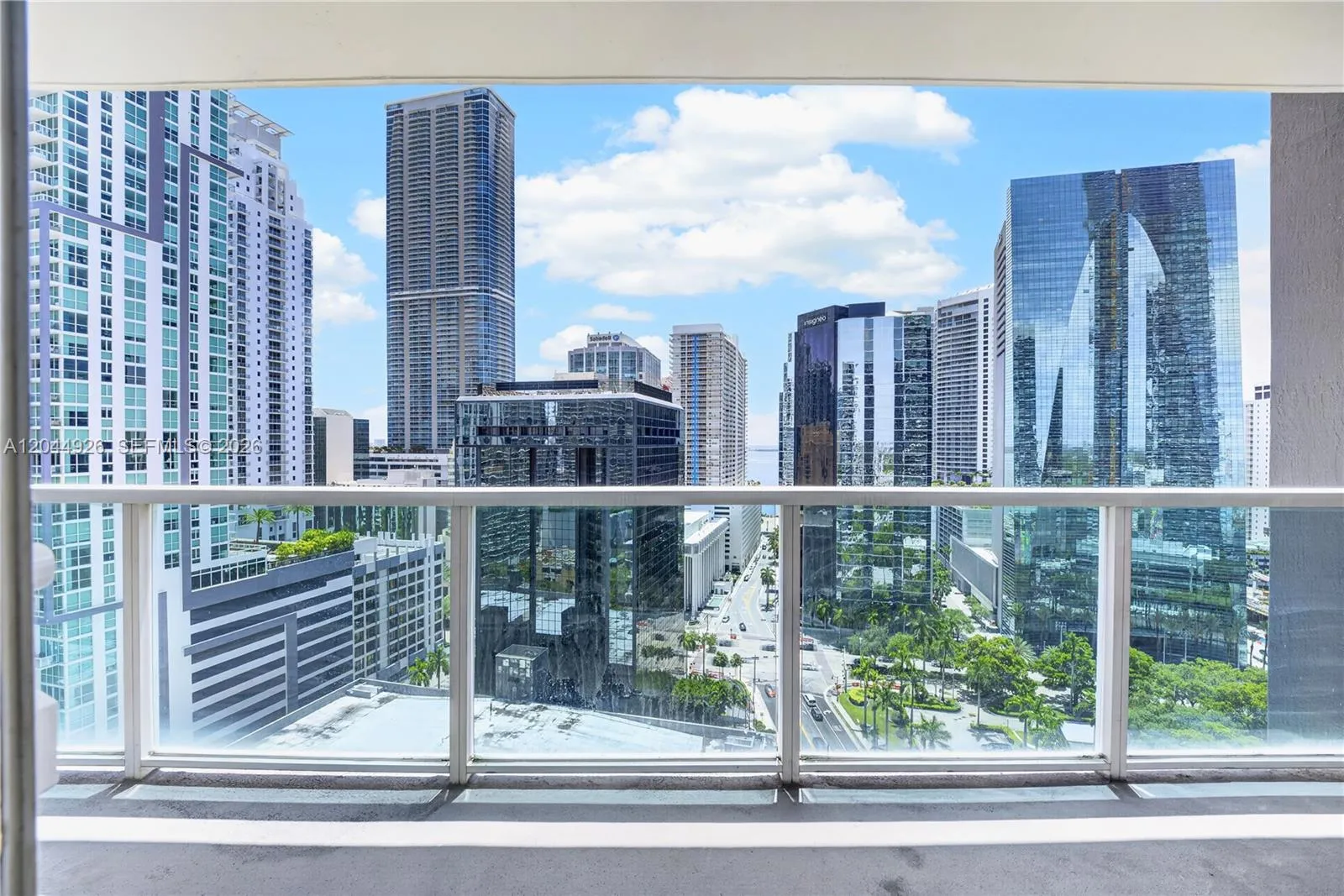 Foto de propiedad en 1250 S Miami Avenue 2004, Miami, FL 33130 Miami con MLS#