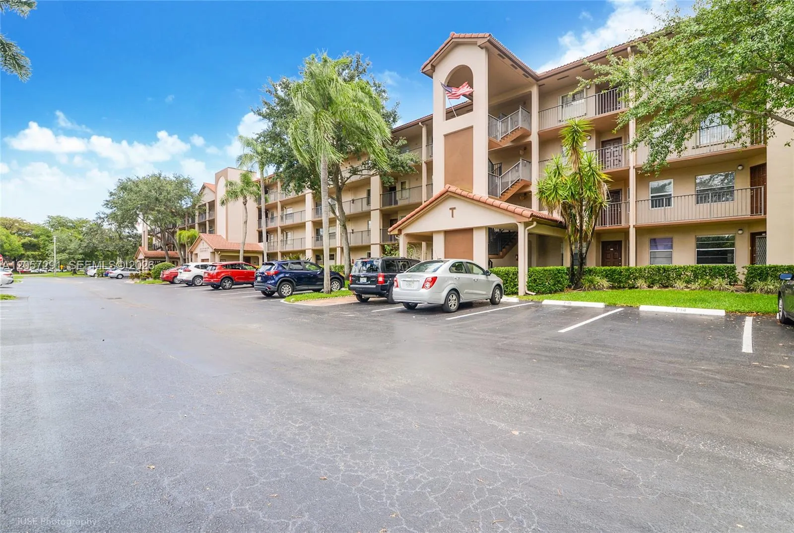 Foto de propiedad en 1251 SW 125th Avenue 405T, Pembroke Pines, FL 33027 Pembroke Pines con MLS# 
