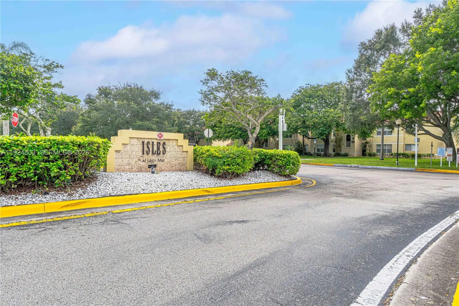 Foto de propiedad en 12510 Vista Isles Drive 1227, Sunrise, FL 33325 Sunrise con MLS# 