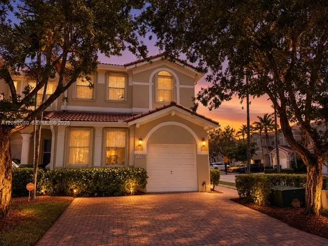 En Venta 12529 SW 124th Court, Miami, FL 33186, Miami, FL 33186