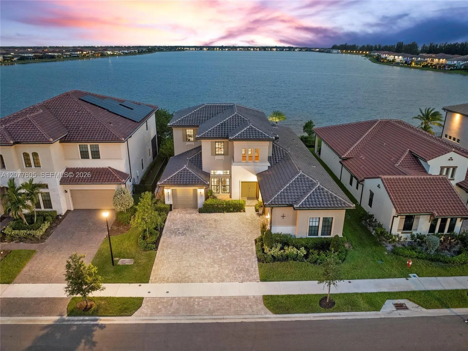 En Venta 12570 N Parkland Bay Trail, Parkland, FL 33076, Parkland, FL 33076
