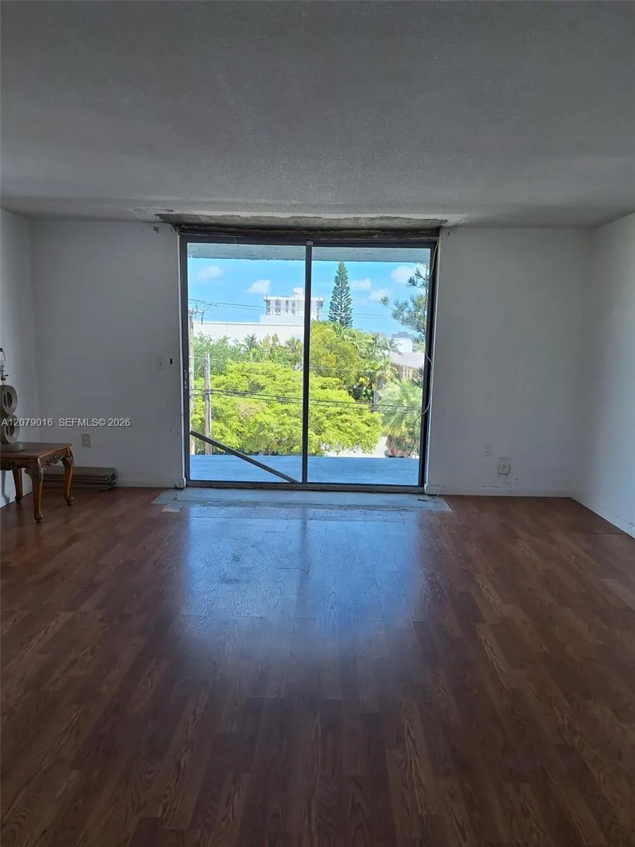 En Renta 12590 NE 16th Avenue 401, North Miami, FL 33161, North Miami, FL 33161