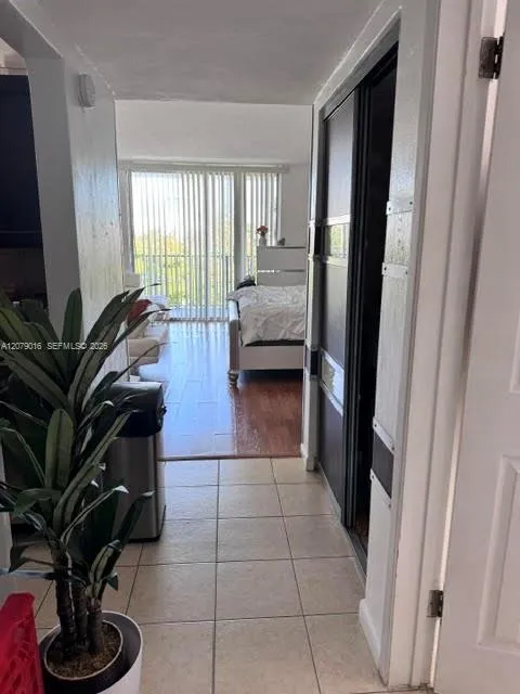 En Renta 12590 NE 16th Avenue 401, North Miami, FL 33161, North Miami, FL 33161