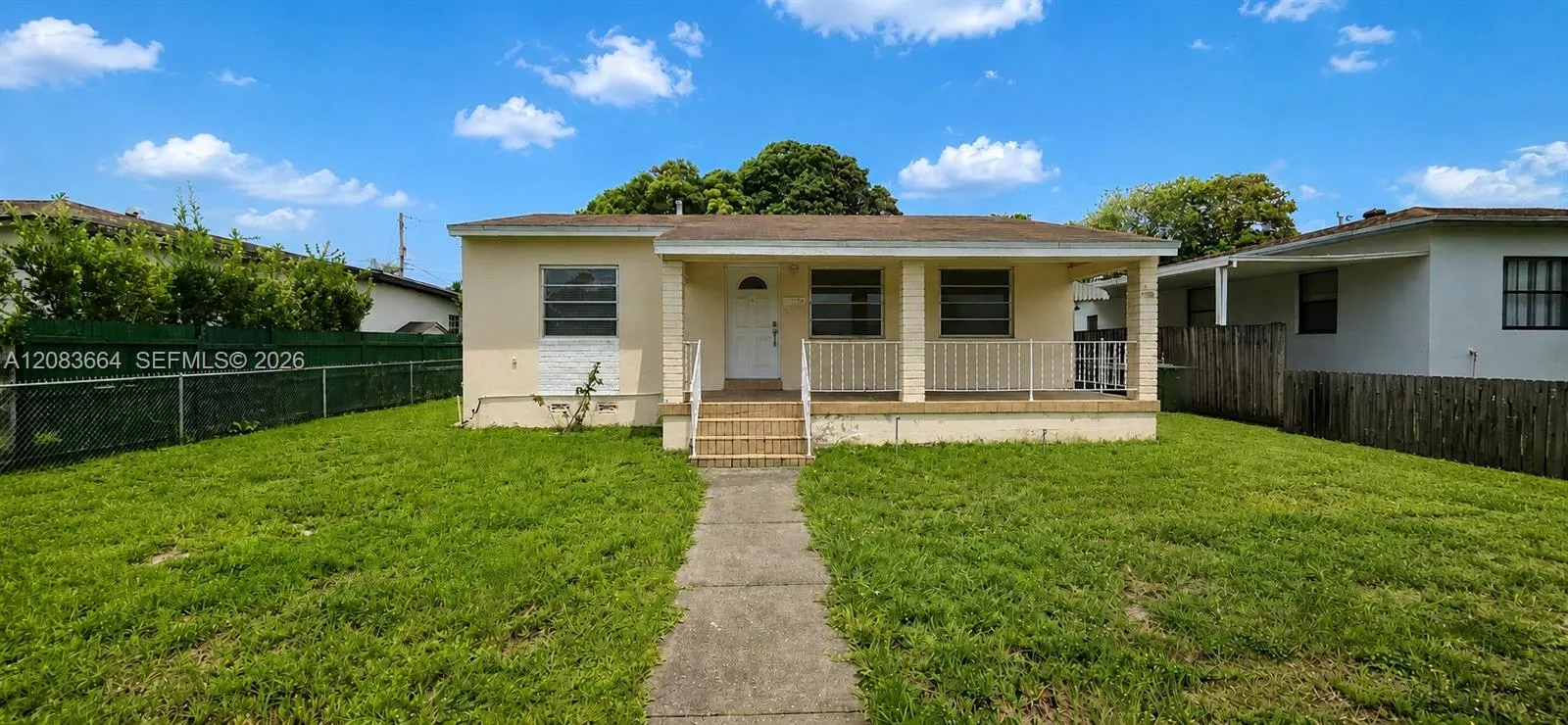 En Venta 126 W 35th Street, Hialeah, FL 33012, Hialeah, FL 33012