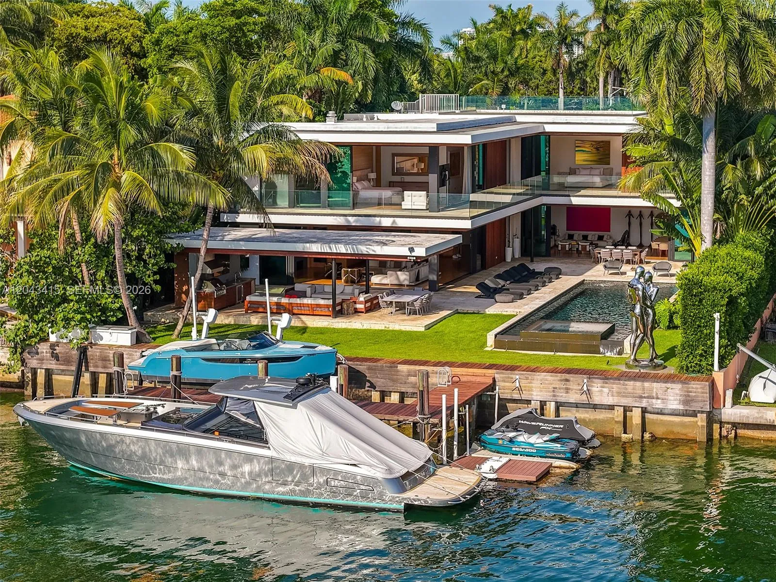 Foto de propiedad en 126 W San Marino Drive, Miami Beach, FL 33139 Miami Beach con MLS# 