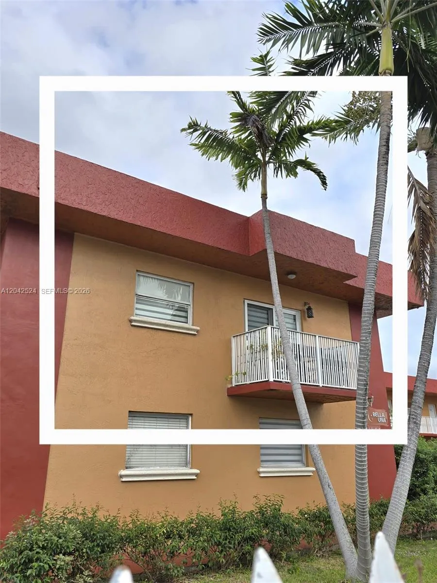 En Venta 1265 W 24th Street 201, Hialeah, FL 33010, Hialeah, FL 33010