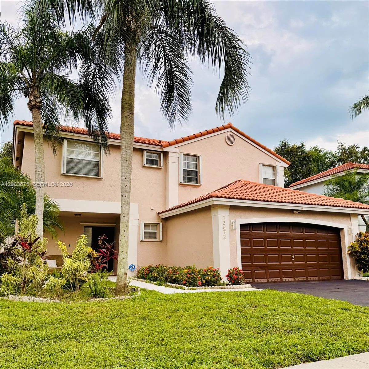 Foto de propiedad en 12672 NW 11th Court 1, Sunrise, FL 33323 Sunrise con MLS# 