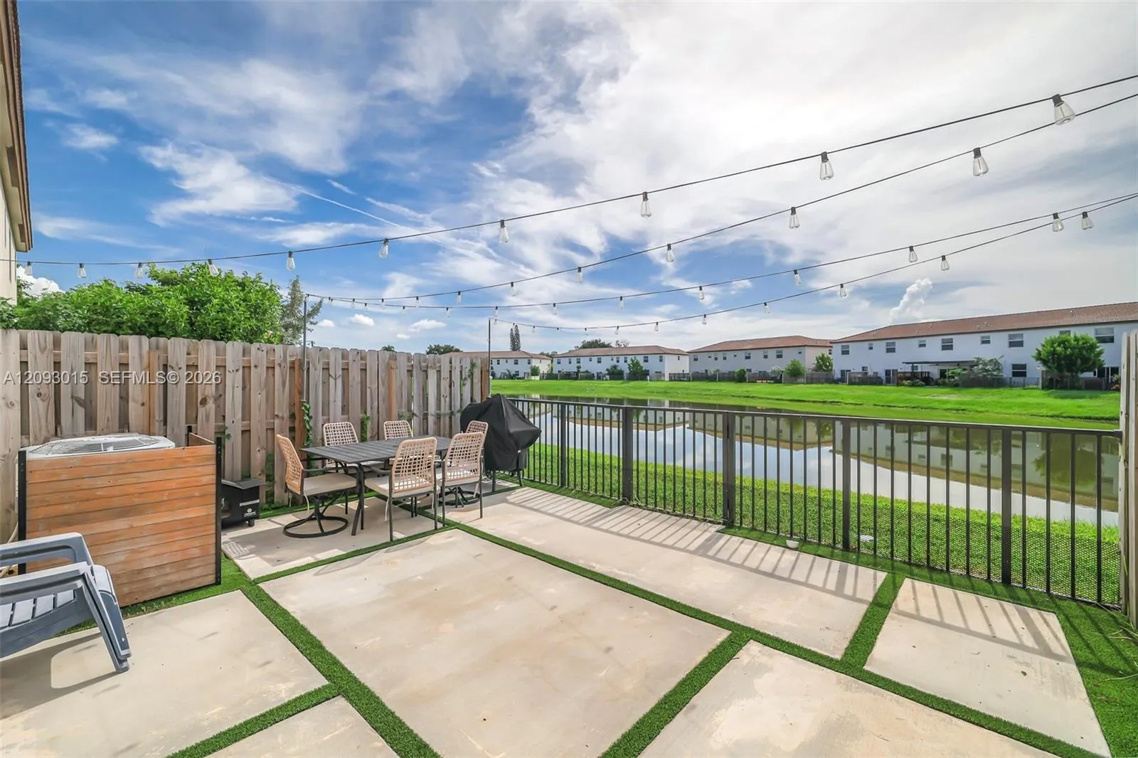 En Venta 12685 NW 23rd Place, Miami, FL 33167, Miami, FL 33167