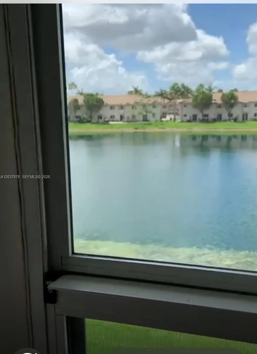 En Renta 1270 SE 26th Street 204, Homestead, FL 33035, Homestead, FL 33035