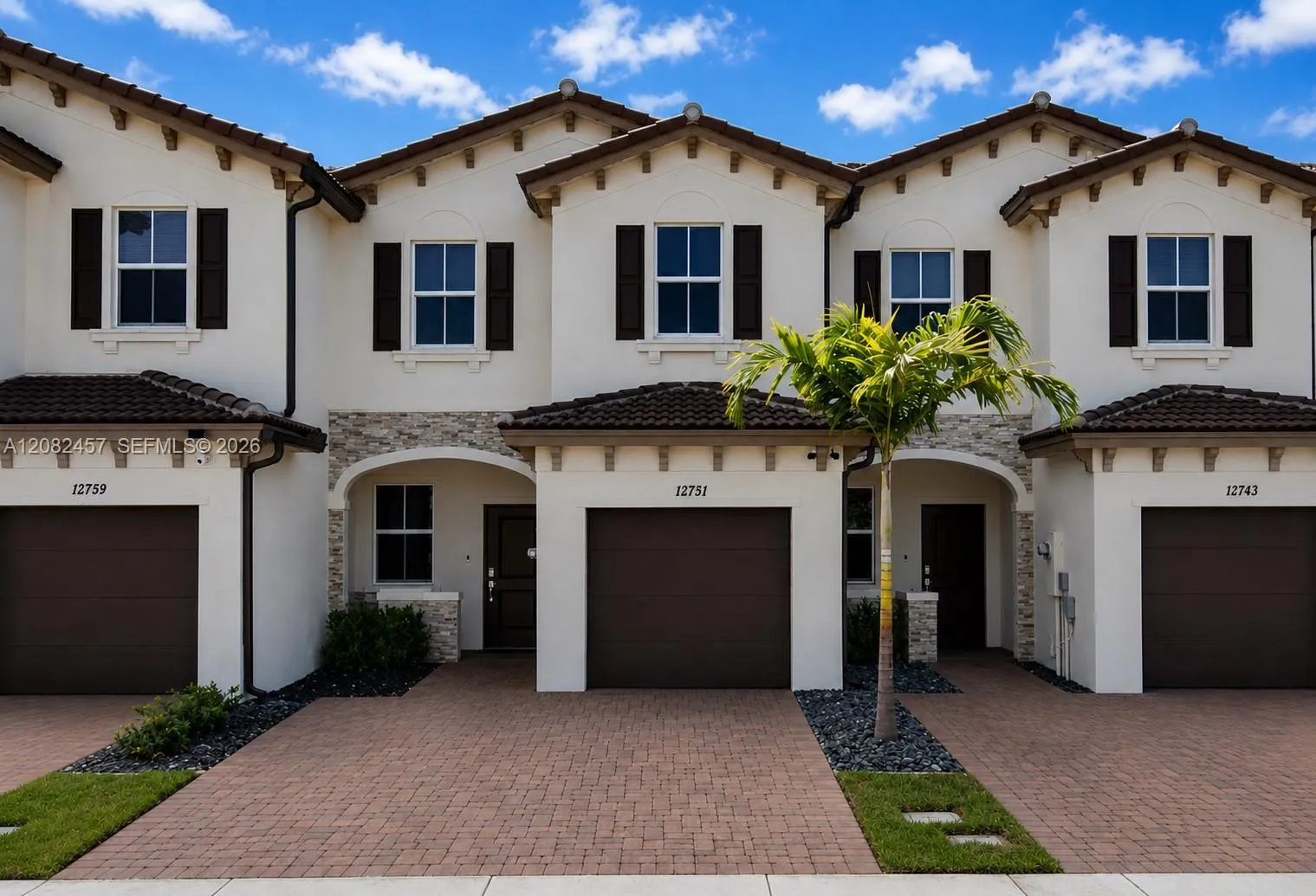 En Venta 12751 NW 23rd Place, Miami, FL 33167, Miami, FL 33167