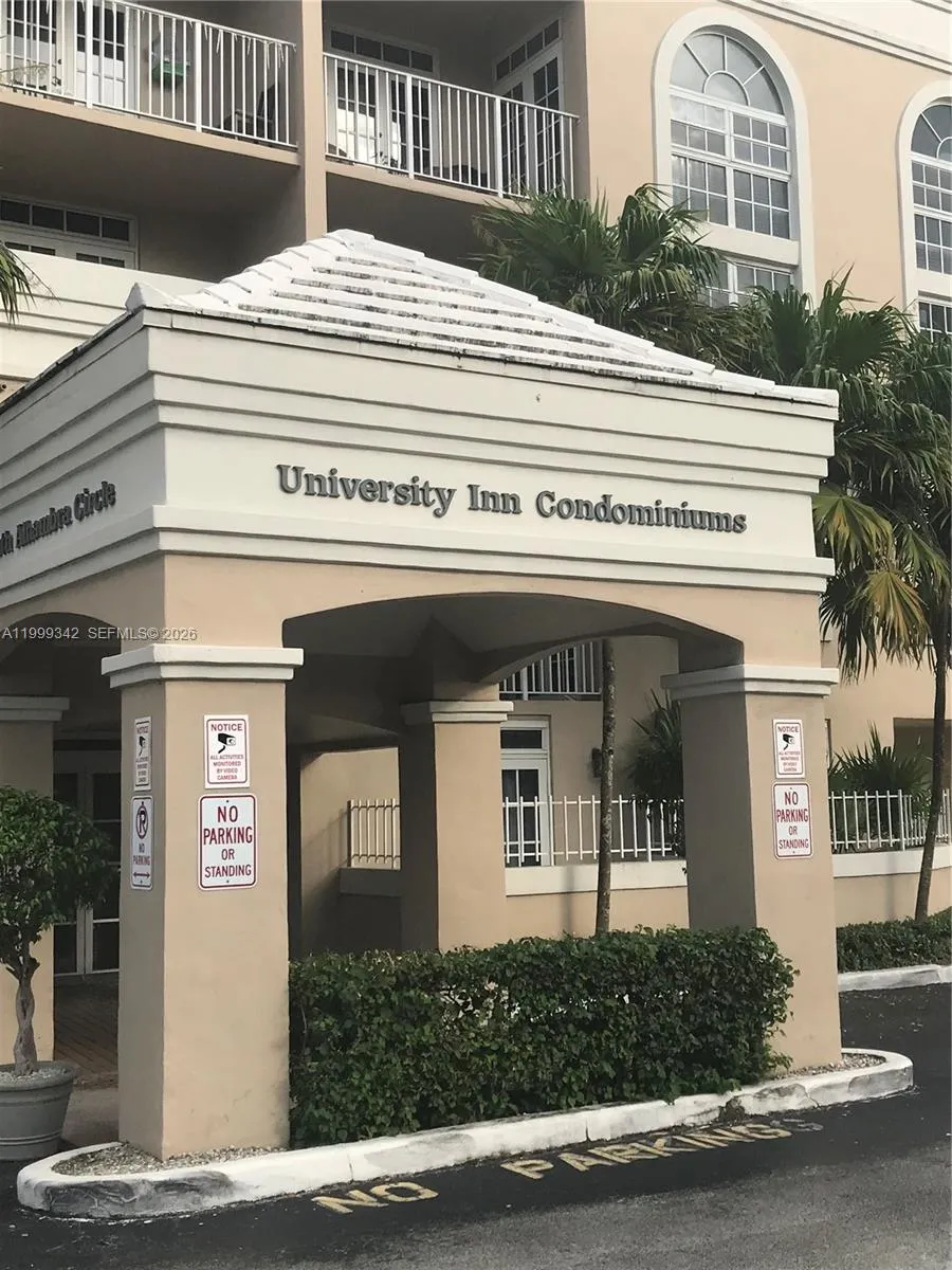 En Renta 1280 S Alhambra Circle 1111B, Coral Gables, FL 33146, Coral Gables, FL 33146