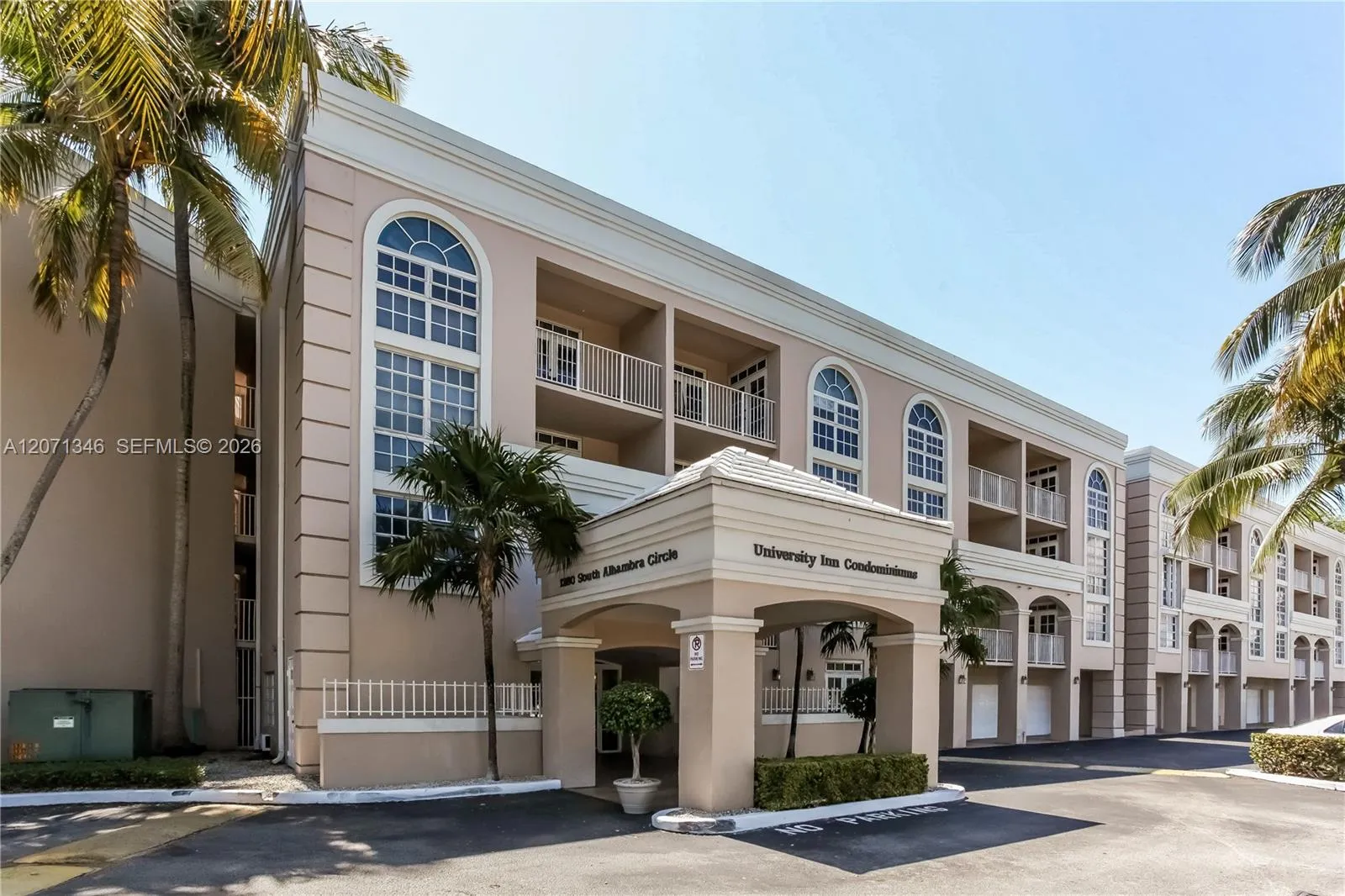 En Renta 1280 S Alhambra Circle 2413, Coral Gables, FL 33146, Coral Gables, FL 33146
