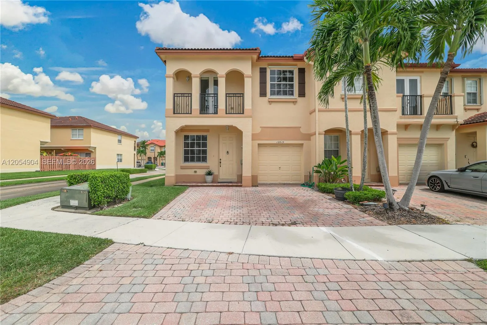 Vendido 12819 SW 133rd Street, Miami, FL 33186, Miami, FL 33186