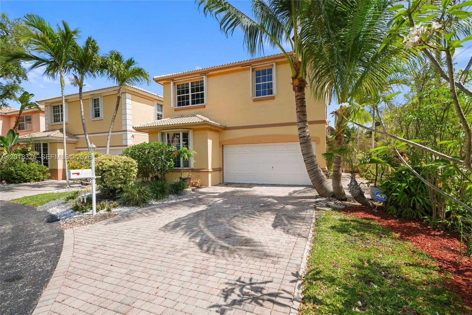Vendido 1282 Grant Court, Hollywood, FL 33019, Hollywood, FL 33019