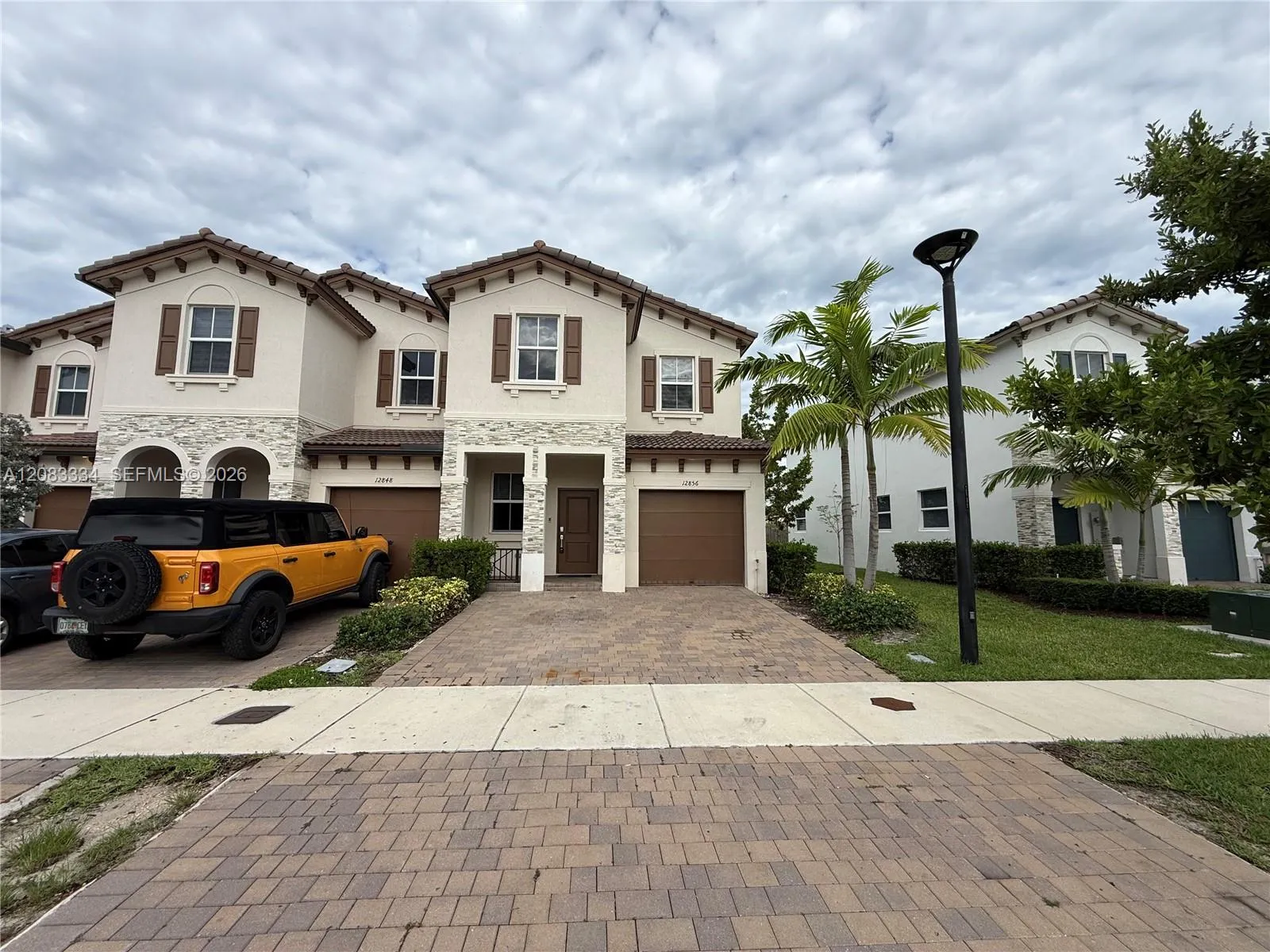 Foto de propiedad en 12856 NW 22nd Place 12856, Miami, FL 33167 Miami con MLS# 