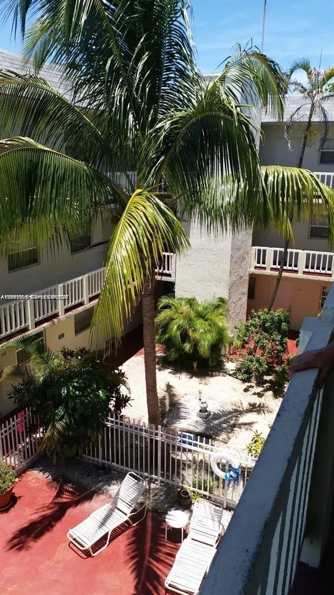 En Renta 12890 NE 8th Avenue 310, North Miami, FL 33161, North Miami, FL 33161
