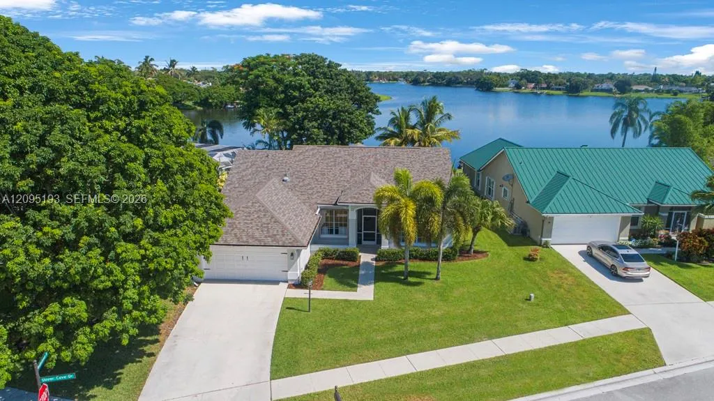 En Venta 12911 Upper Cove Drive, Wellington, FL 33414, Wellington, FL 33414