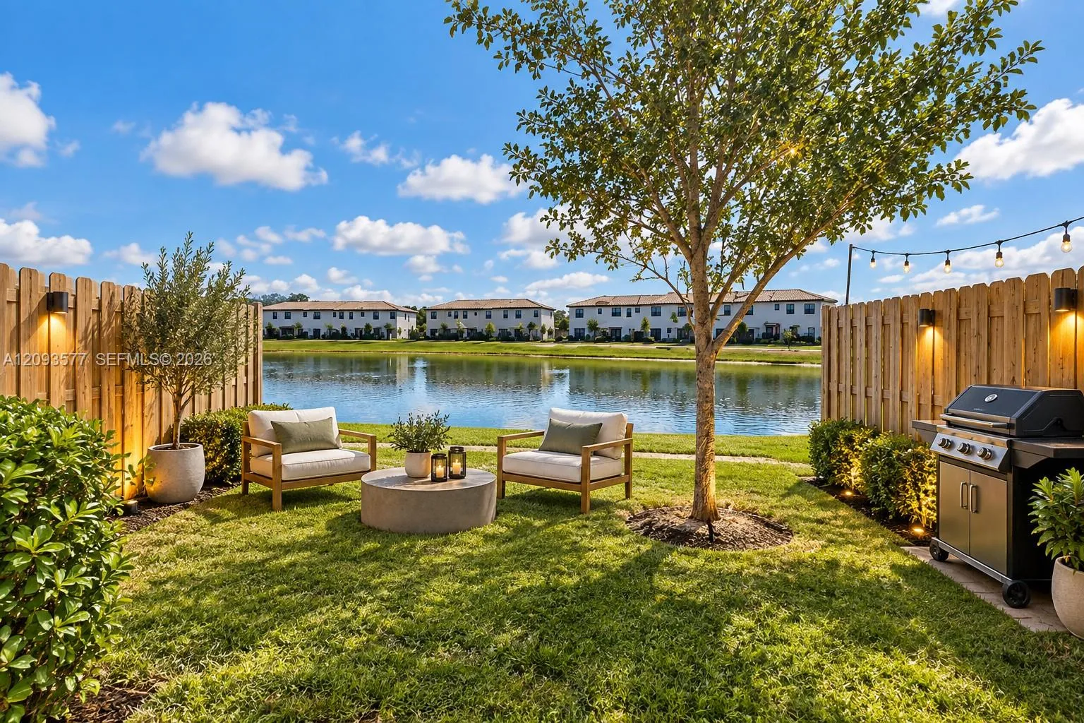 En Venta 12941 NW 23rd Place, Miami, FL 33167, Miami, FL 33167