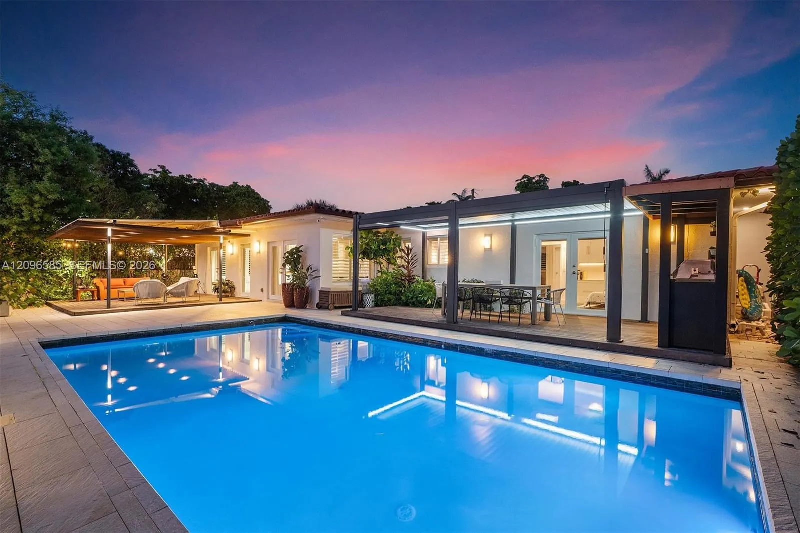 En Venta 12944 Banyan Road, North Miami, FL 33181, North Miami, FL 33181