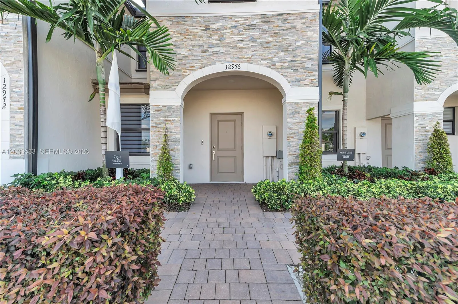 Foto de propiedad en 12976 SW 233rd Terrace, Homestead, FL 33032 Homestead con MLS# 