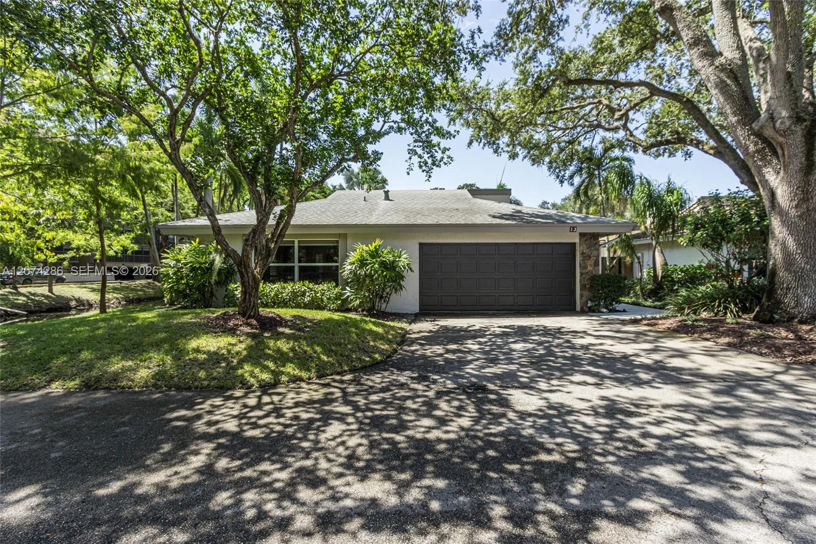 En Venta 13 Dogwood Road, Hollywood, FL 33021, Hollywood, FL 33021