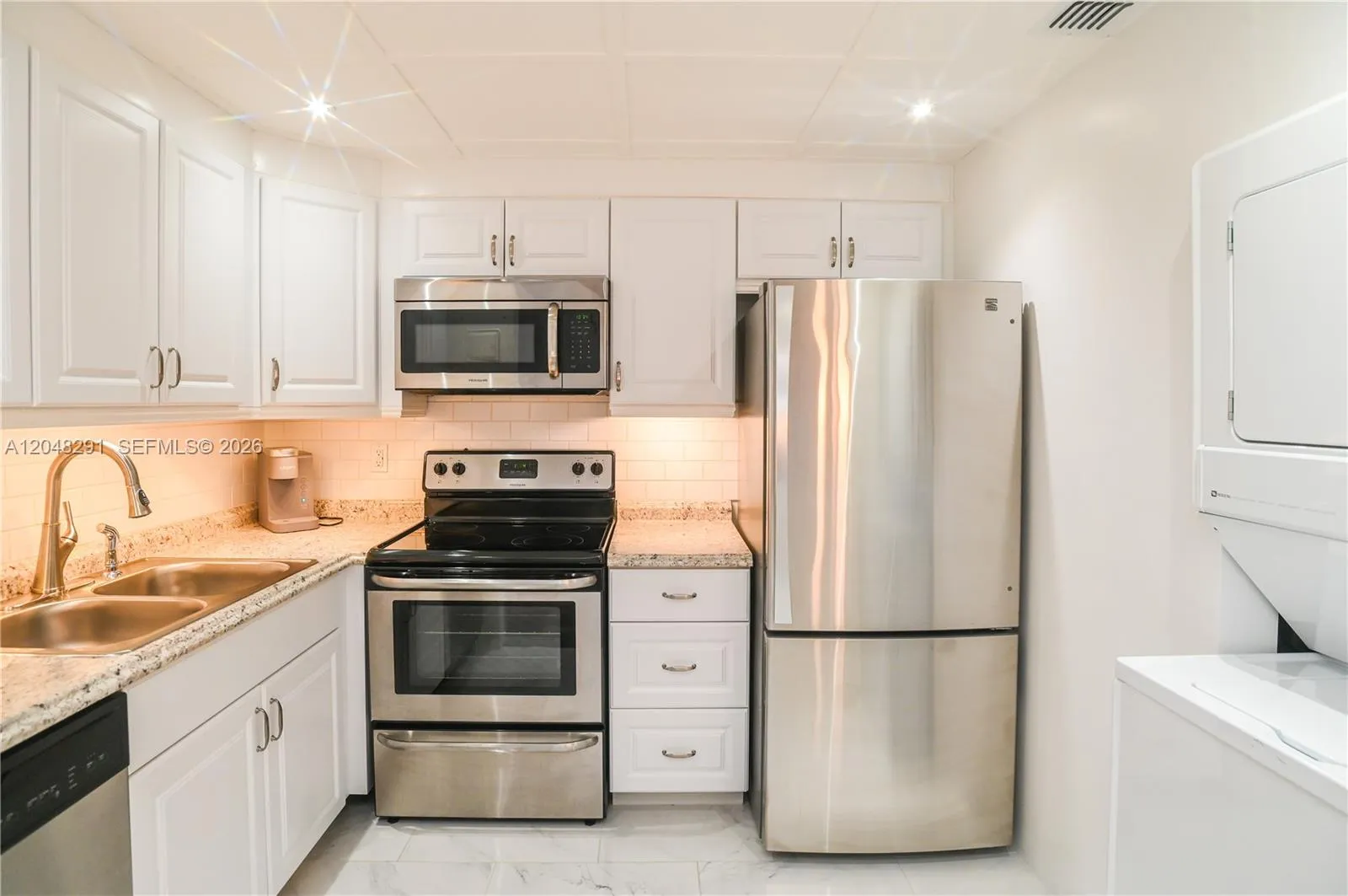 Foto de propiedad en 130 Cypress Club Drive 324, Pompano Beach, FL 33060 Pompano Beach con MLS# 