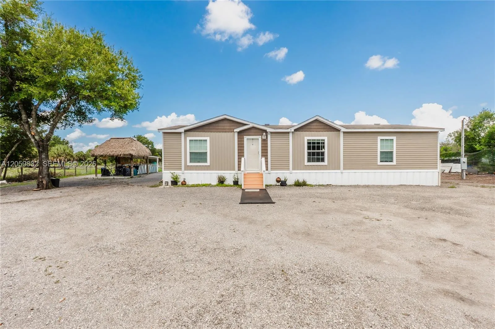 En Venta 130 S Nogal Street, Clewiston, FL 33440, Clewiston, FL 33440