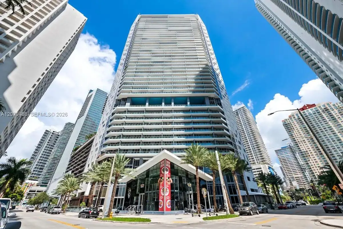 En Renta 1300 Brickell Bay Drive 1913, Miami, FL 33131, Miami, FL 33131
