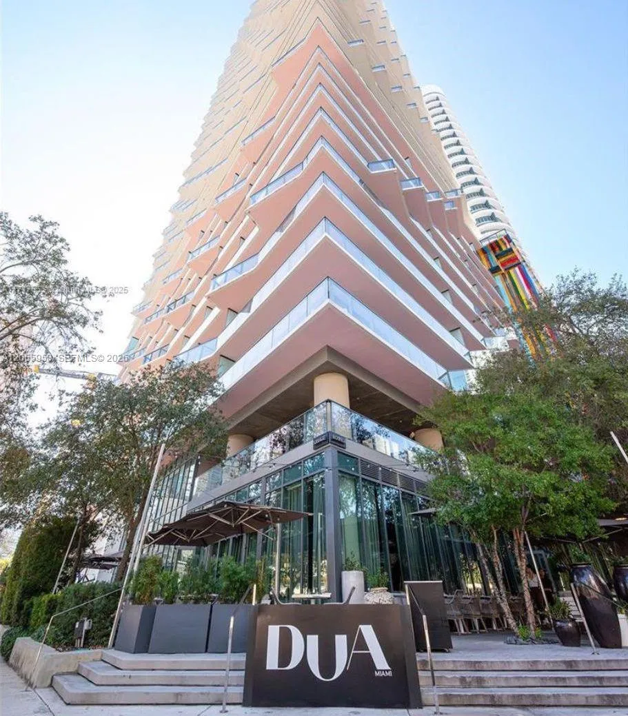 Foto de propiedad en 1300 S Miami Avenue 1705, Miami, FL 33130 Miami con MLS# 