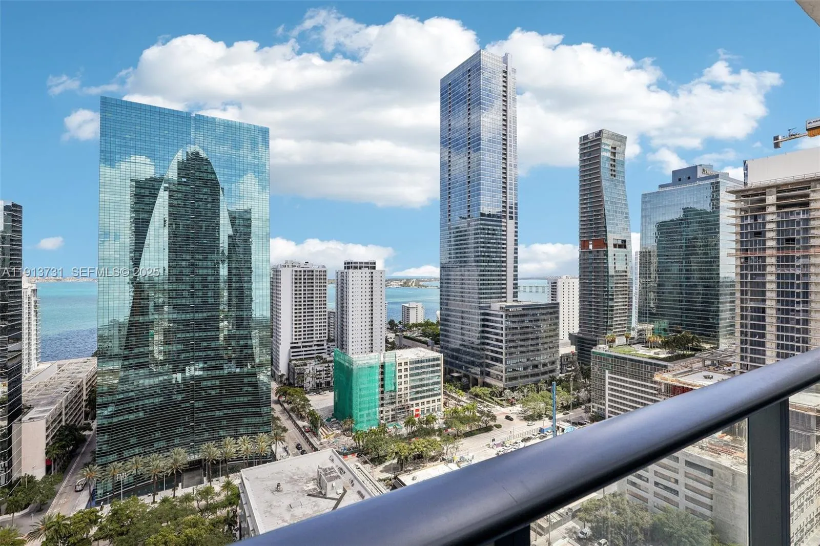 Foto de propiedad en 1300 S Miami Avenue 2404, Miami, FL 33130 Miami con MLS# 