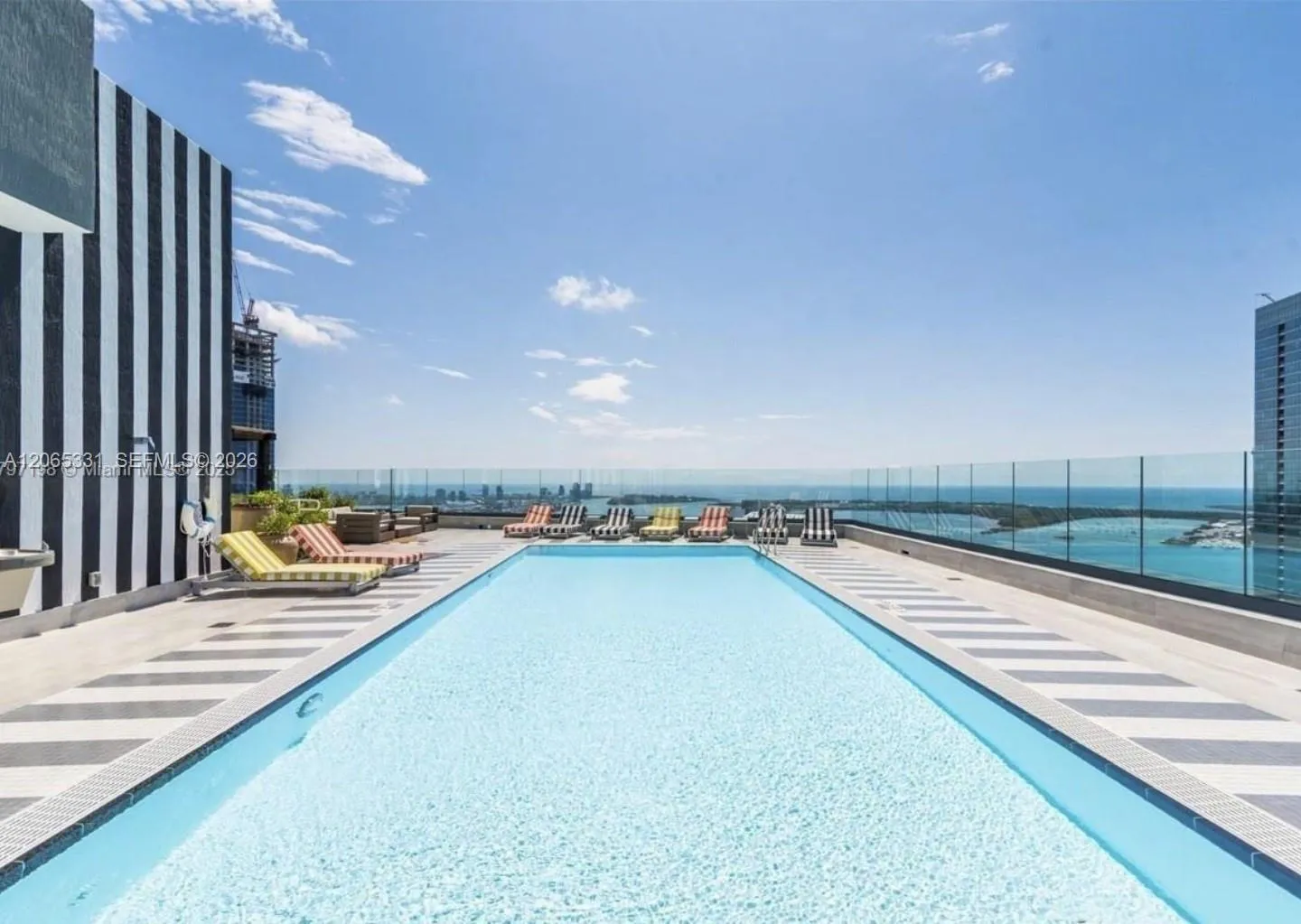 Foto de propiedad en 1300 S Miami Avenue 2411, Miami, FL 33130 Miami con MLS# 