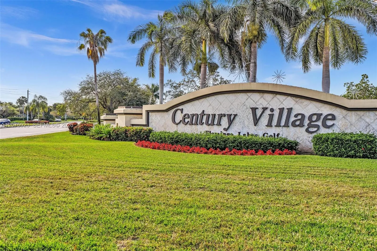 Foto de propiedad en 1300 SW 124th Terrace 105P, Pembroke Pines, FL 33027 Pembroke Pines con MLS# 