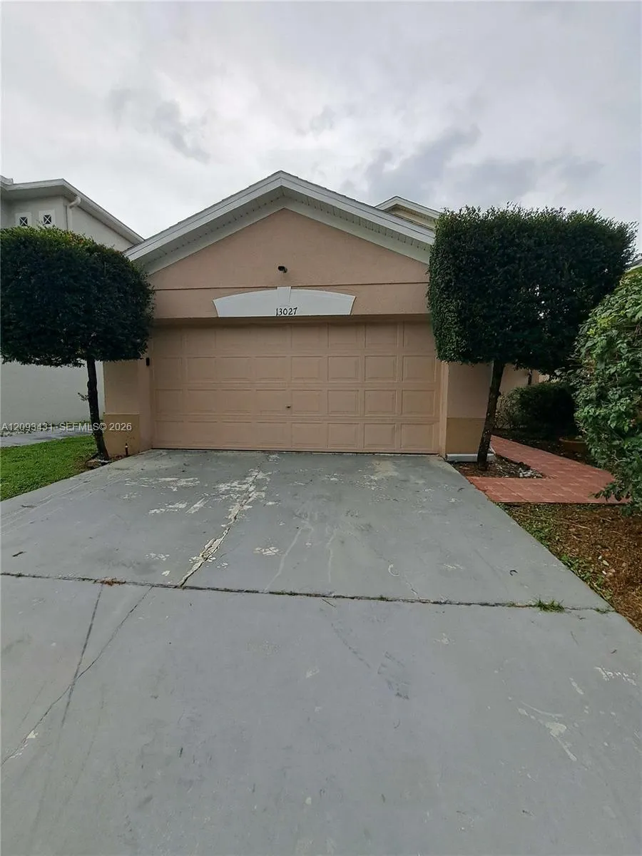 En Venta 13027 Lily Pond Court, Orlando, FL 32824, Orlando, FL 32824