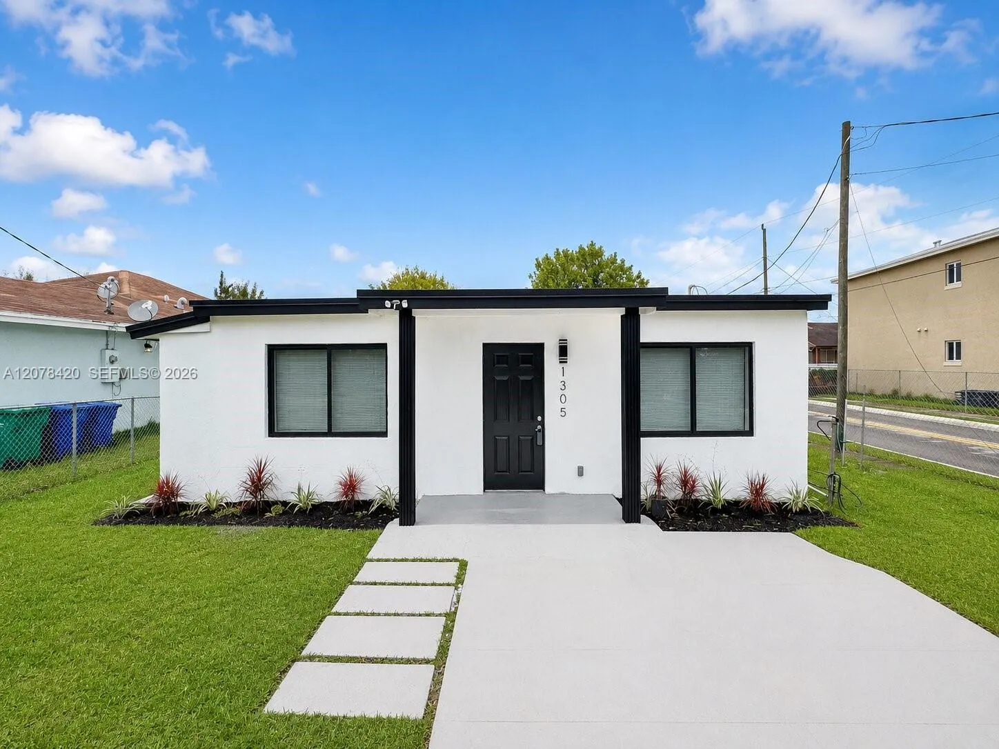 Foto de propiedad en 1305 NW 5th Avenue, Florida City, FL 33034 Florida City con MLS# 