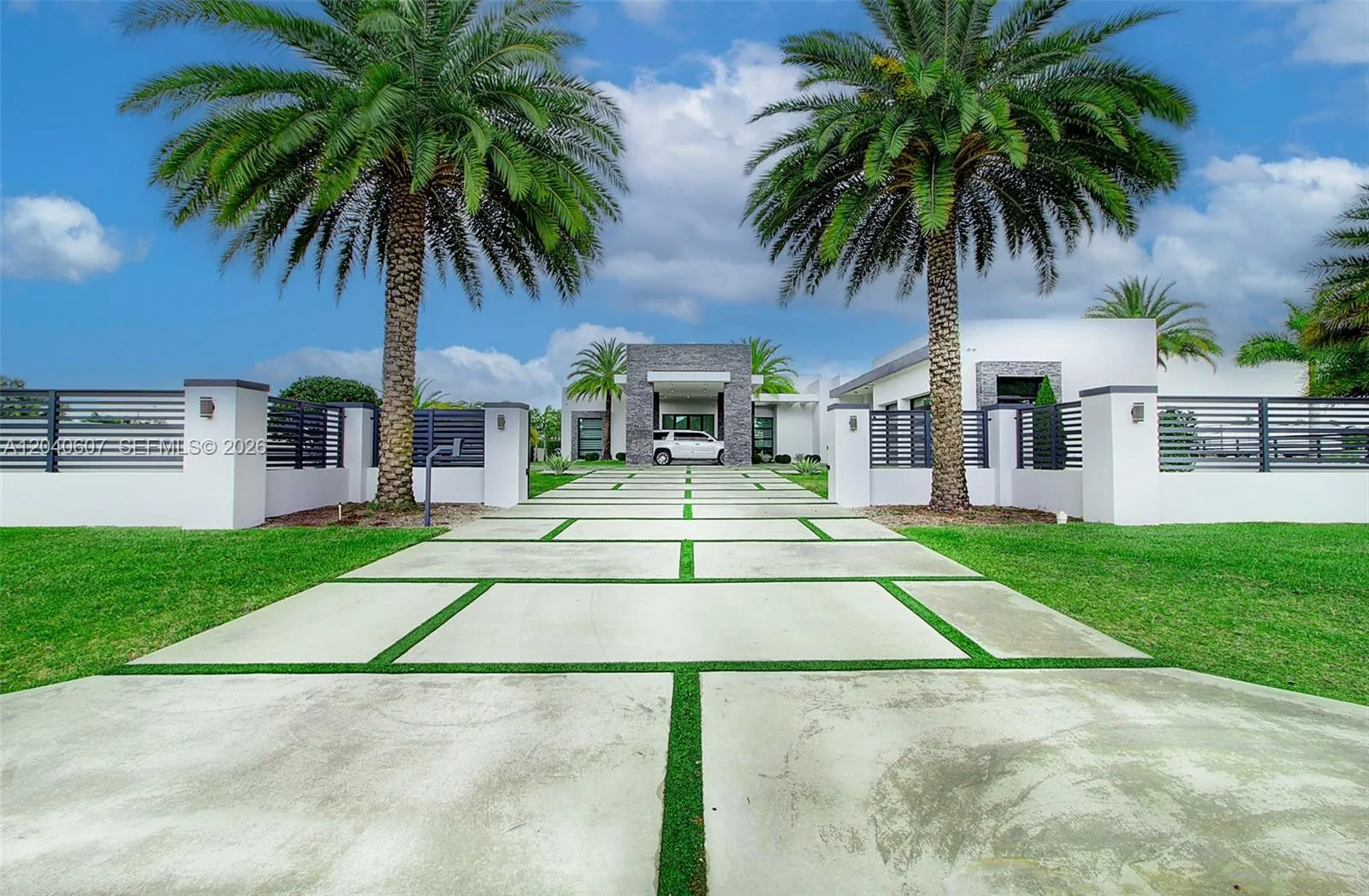 En Venta 13052 NW 102nd Avenue, Hialeah Gardens, FL 33018, Hialeah Gardens, FL 33018