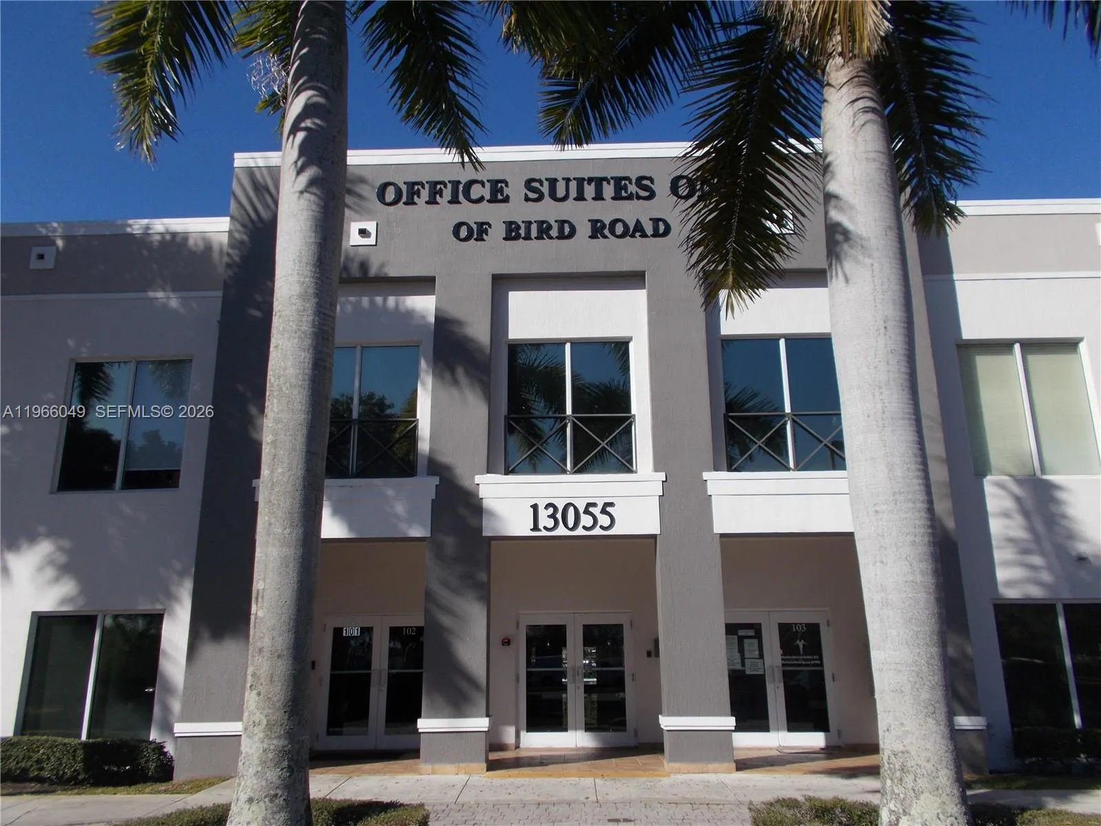 Foto de propiedad en 13055 SW 42nd Street 204, Miami, FL 33175 Miami con MLS# 